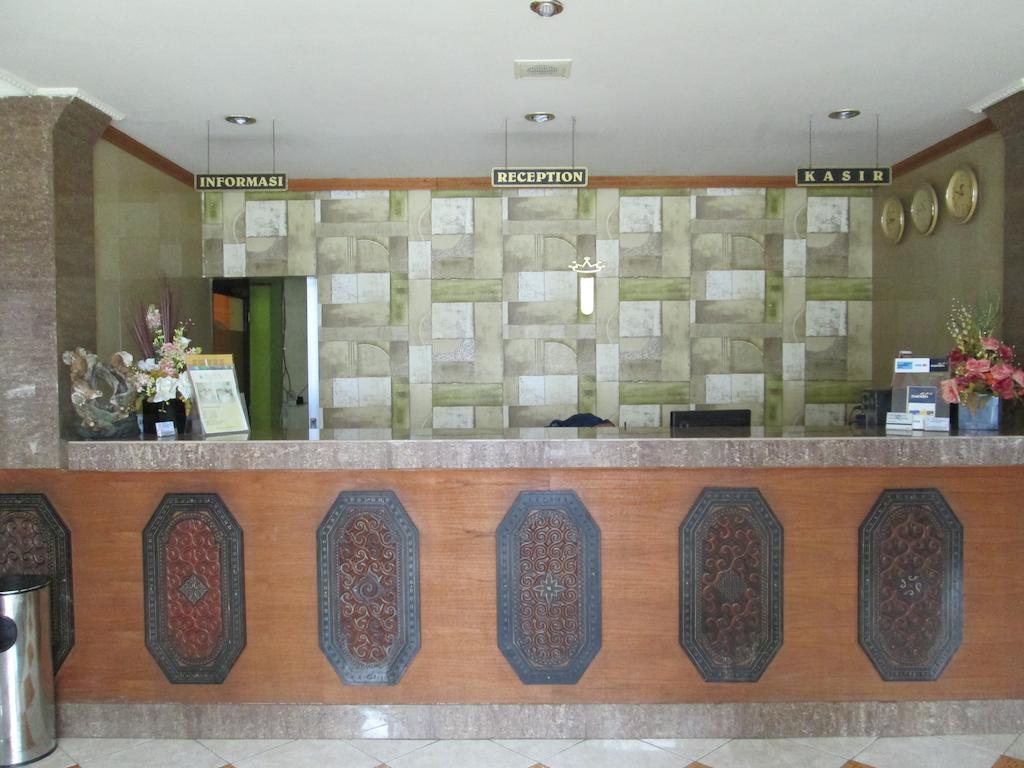Hotel Istana Makassar Dış mekan fotoğraf