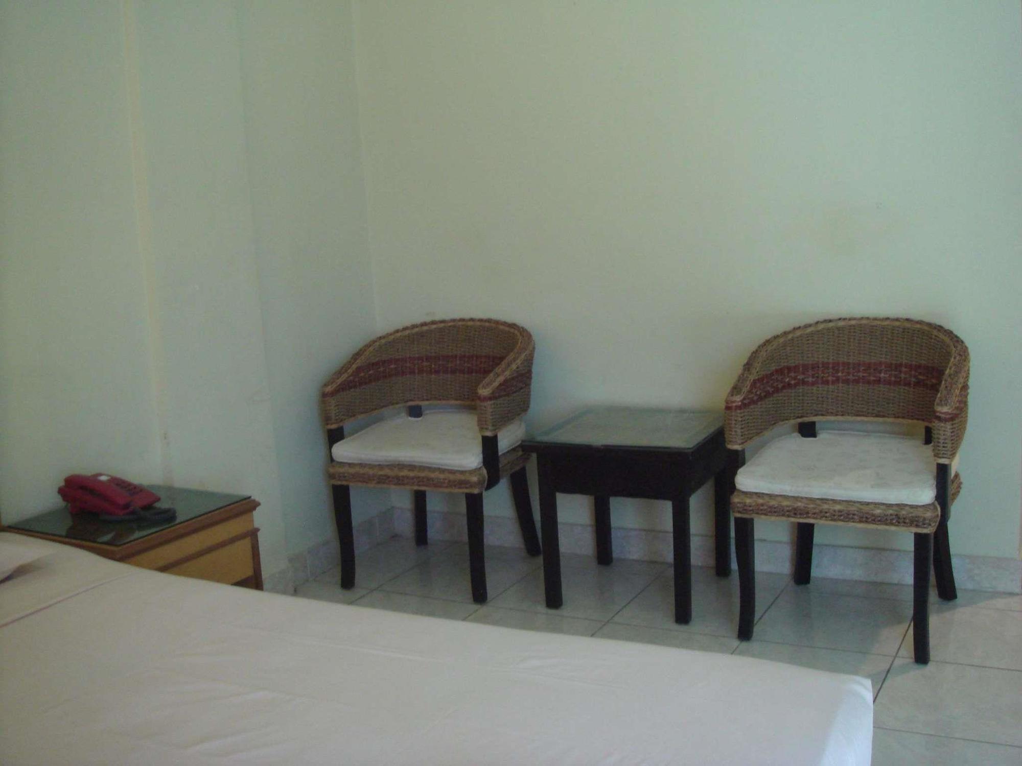 Hotel Istana Makassar Dış mekan fotoğraf