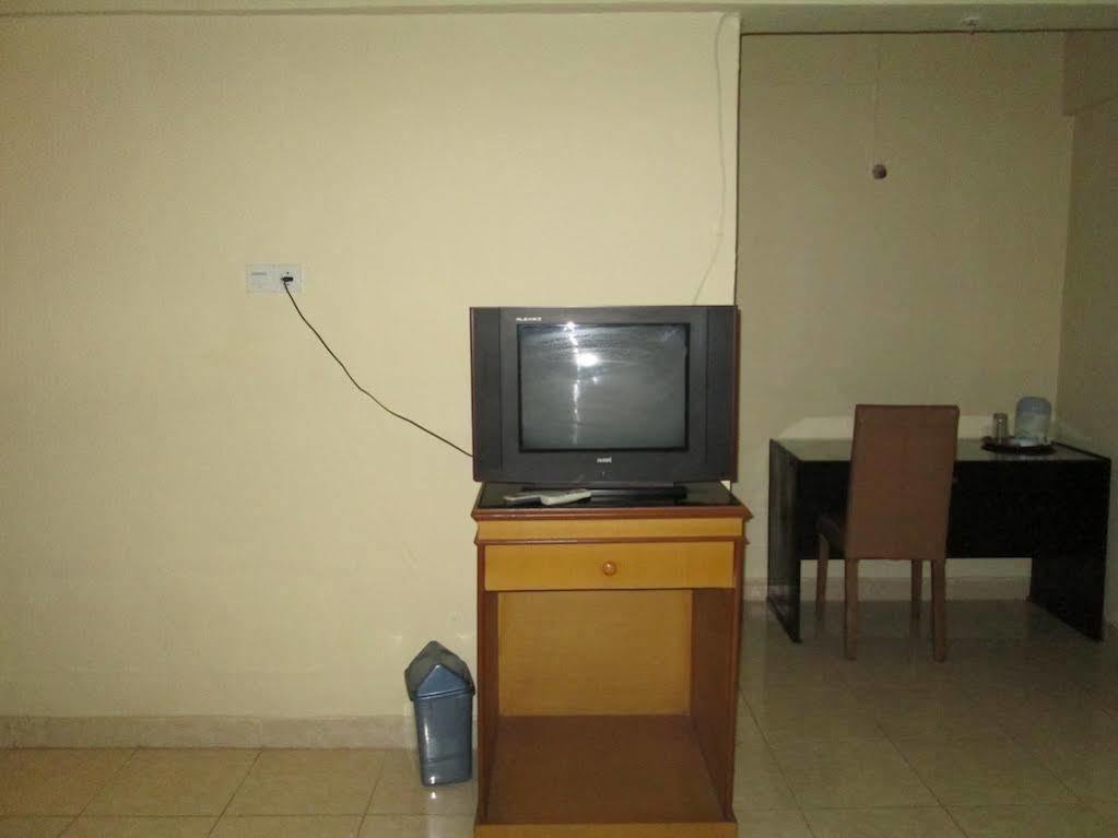 Hotel Istana Makassar Dış mekan fotoğraf